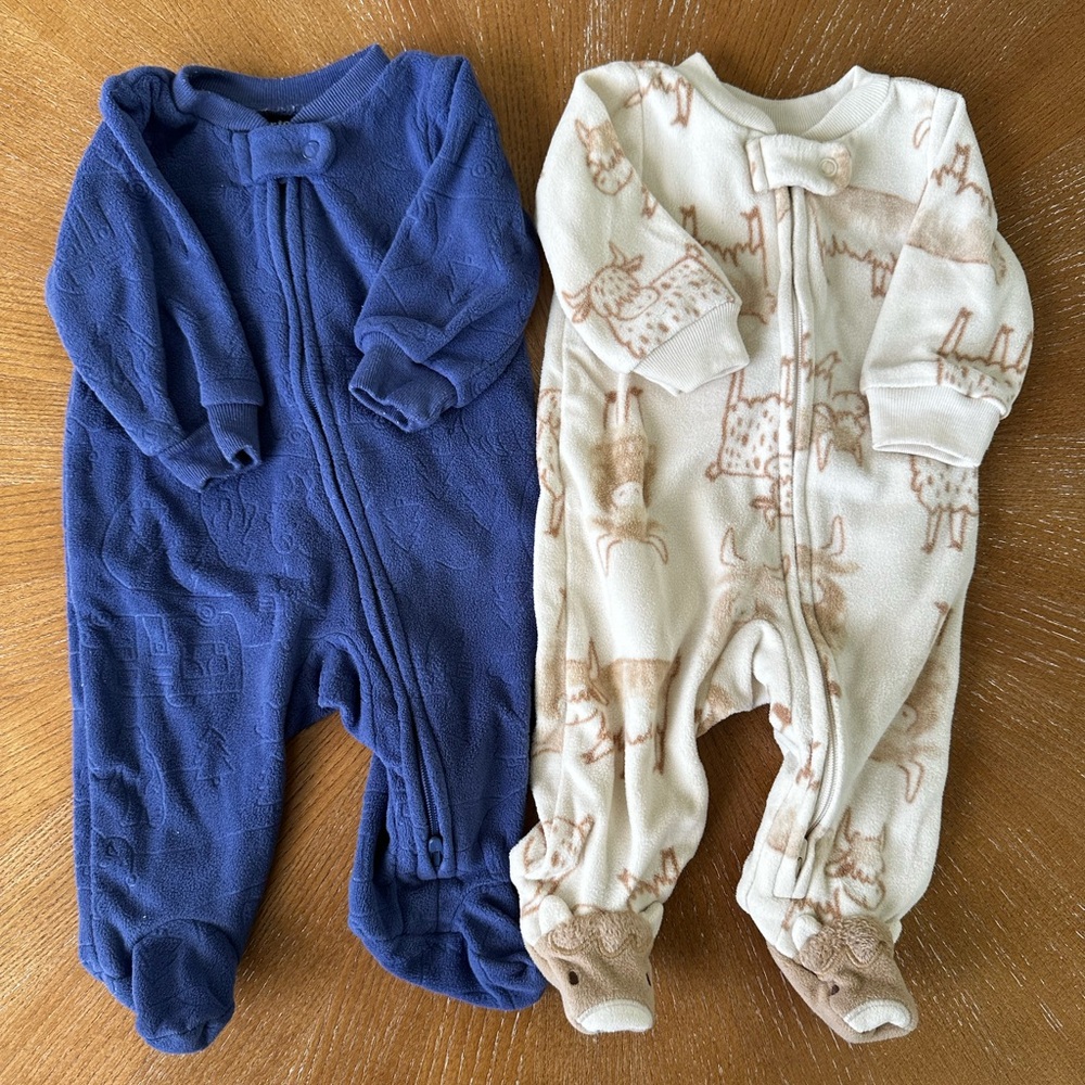 Carter’s fleece footed pajamas